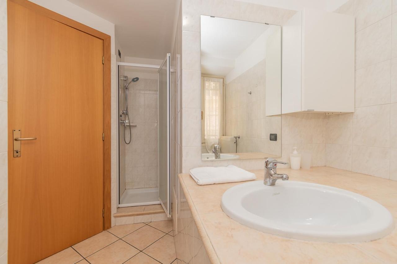 Appartamento Bilocale 1 Piazza Vittoria - Affitti Brevi Italia Brescia Luaran gambar
