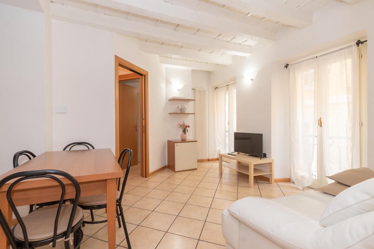 Appartamento Bilocale 1 Piazza Vittoria - Affitti Brevi Italia Brescia Luaran gambar